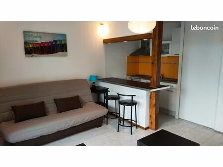 studio meublé 31m2 luynes (5km d'aix en provence)