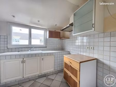 appartement 3 pièces 75 m²
