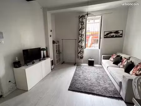 location étudiante t2 mourillon