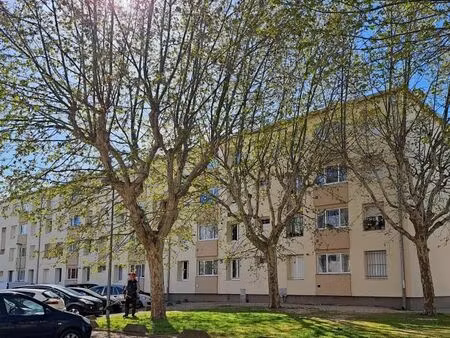 appartement 3 pièces 52 m²