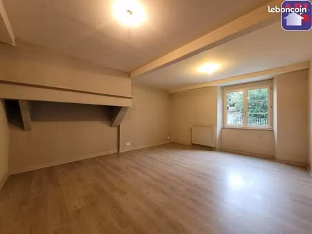 appartement 4 pièces 77 m²
