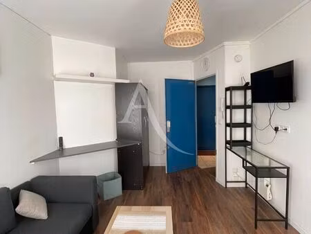 studio 1 pièce 20 m²