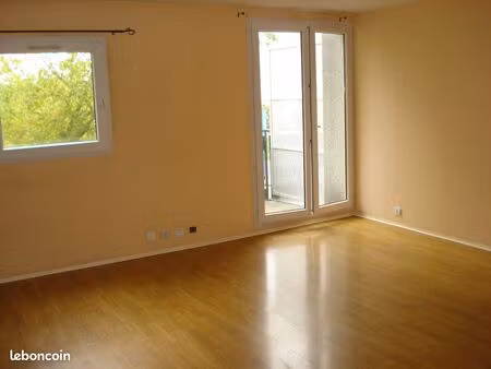 loue t2 appartement 53 m2 - savigny-le-temple - centre ville (77176)