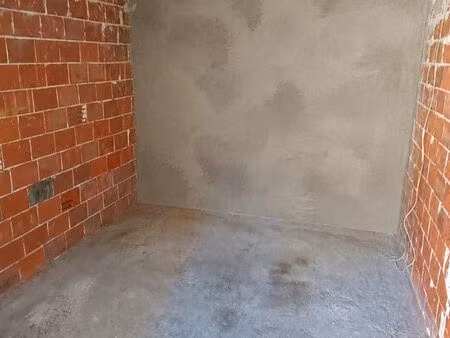 box 12 m2 centre ville carmaux