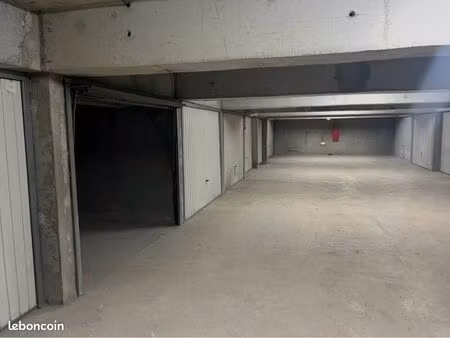 location box/garage/parking 13m2