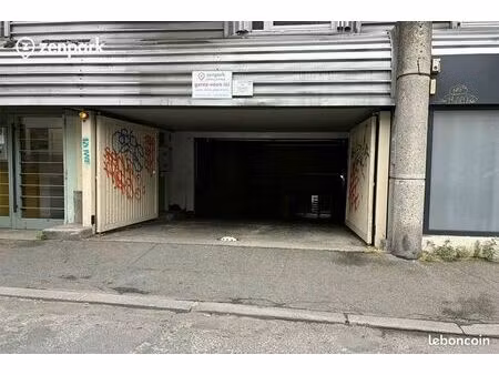 parking montreuil