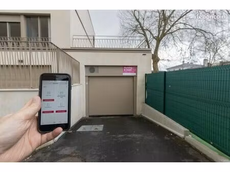 parking versailles