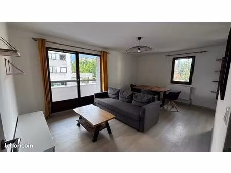 annecy-le-vieux appartement t2 meublé avec balcons proche lac & commerces