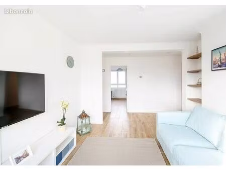 chambre 1 pièce 64 m²