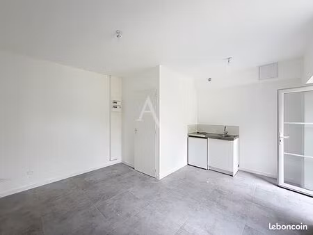appartement 1 pièce 17 m²