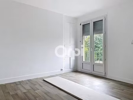 location appartement 3 pièces 60 m² à creil (60100)  824 €