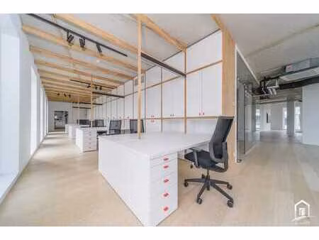 instapklare kantoorruimte met toonzaal en hoogwaardige af...