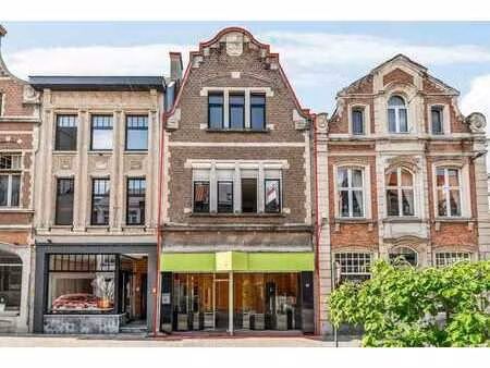 commerce avec appartement