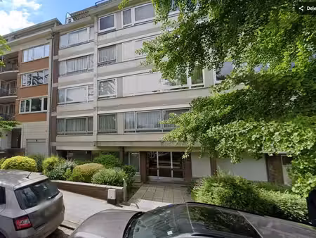 place de parking intérieure