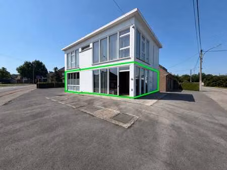 rez-de-chaussée à usage professionnel  fonctionnel et polyva