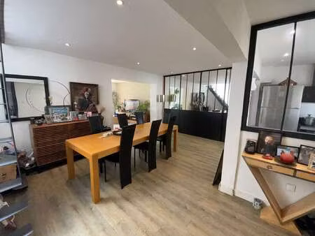 vente maison à lorient (56100) : à vendre / 100m² lorient