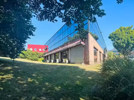 location locaux professionnels 7 pièces 210 m² à champs-sur-marne (77420)  2 899 €