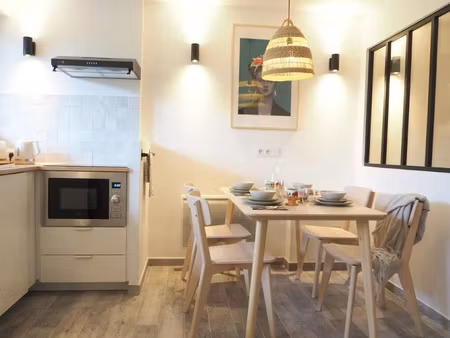 location appartement 2 pièces 40 m² à vallauris (06220)  1 150 €