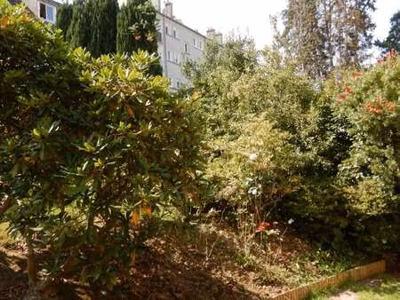 location appartement 2 pièces à douarnenez (29100) : à louer 2 pièces / 77m² douarnenez