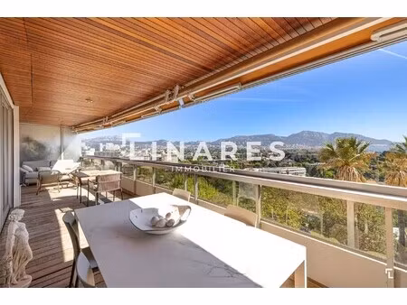 appartement de luxe avec vue sur mer à vendre à marseille 8e : 1 199 000 € | 163m²