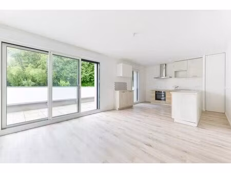 appartement de 4 pièces de 75 m² situé à nantes quartier procé