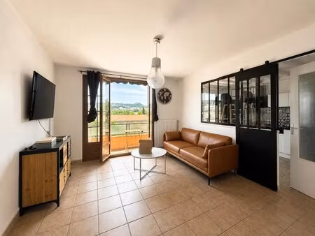 appartement entièrement meublé et loué secteur le soleil