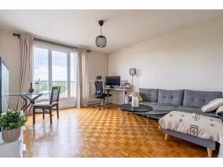 appartement de 3 pièces de 56 m² à saint-maur-des-fossés