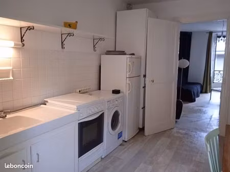 t2 lumineux 50 m² hyper centre avec balcon