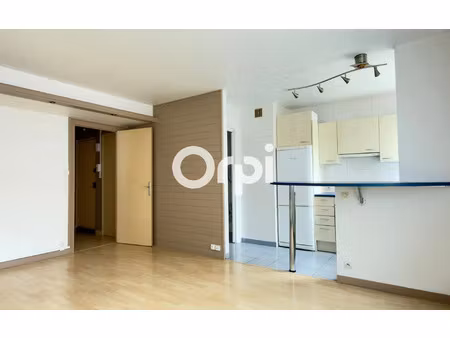 appartement la madeleine 51.3 m² t-3 à vendre  195 000 €