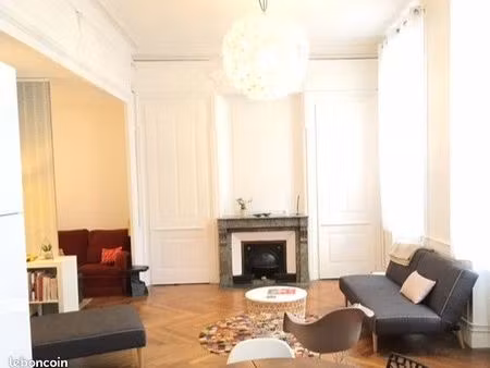 location meublée t3 72.55 m² - lyon 6e - masséna / tête d'or