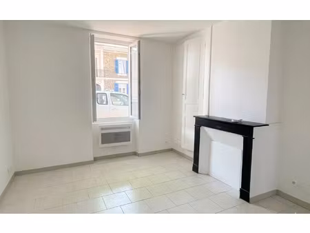 location appartement  m² t-1 à mont-de-marsan  400 €