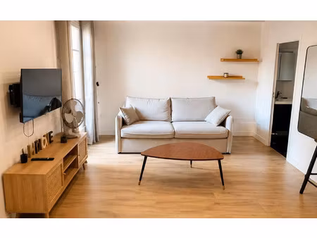 location appartement  22.51 m² t-1 à paris 11  1 050 €