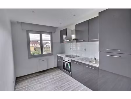 location appartement  m² t-2 à wintzenheim  895 €