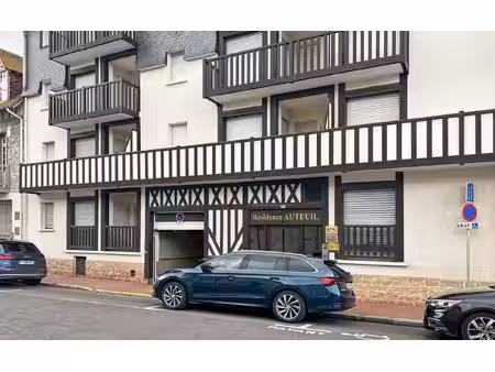 stationnement deauville 15.84 m² t- à vendre  35 000 €