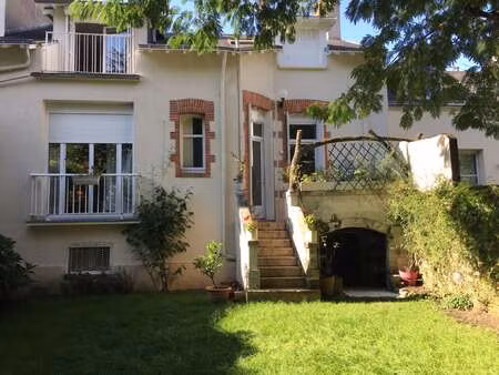 vente maison à nantes centre ville (44000) : à vendre / 230m² nantes centre ville