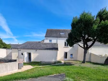 vente maison à vair-sur-loire (44150) : à vendre / 165m² vair-sur-loire