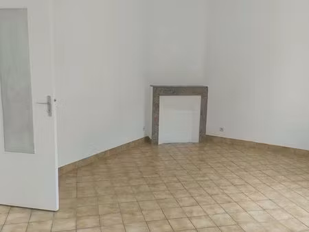 maison 3 pièces 79 m²