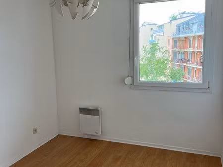 à louer f2 à nancy 38m2