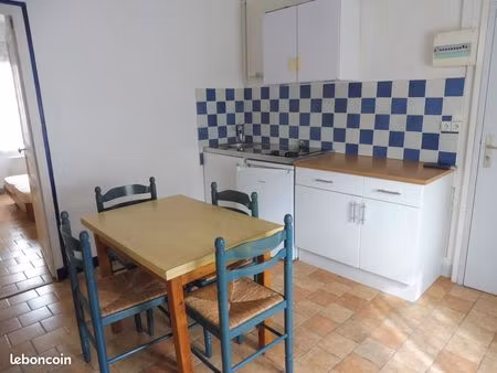 angers  près uco  esa apt t1