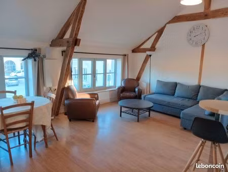 location appartement de 110 m2 dans maison indépendante