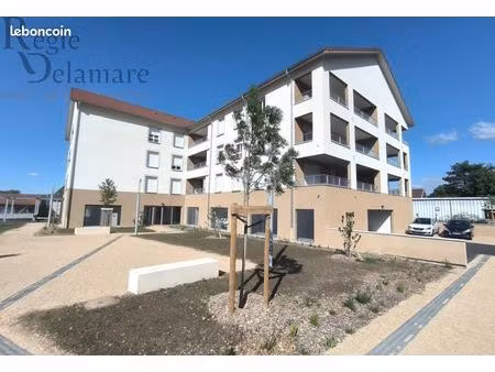 appartement 3 pièces 65 m²