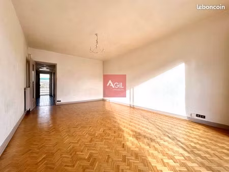 appartement 1 pièce 42 m²