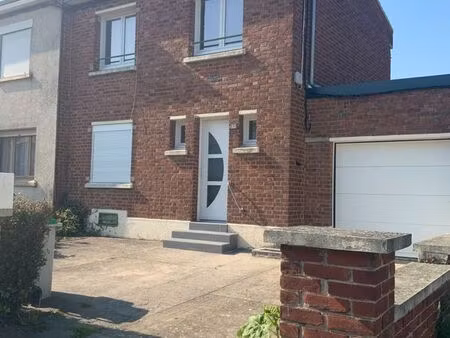 location maison meublée 80 m² avec jardin  garage  et nombreux espaces supplémentaires à a