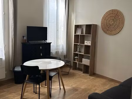 studio intra muros 19 m2 climatisé