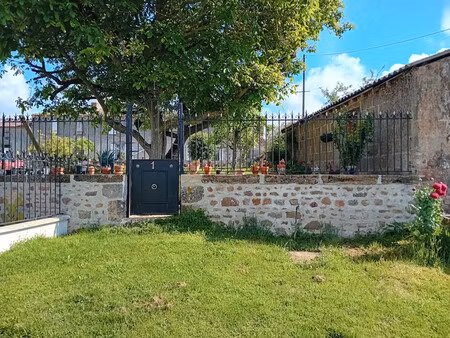 maison à vendre à sainte-gemme (79330) - deux-sèvres