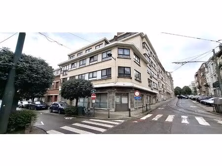 appartement à louer à rue du duc 74 woluwe-saint-pierre (vbe31055)