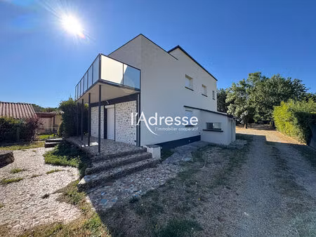 vente maison 4 pièces  127.00m²  la salvetat