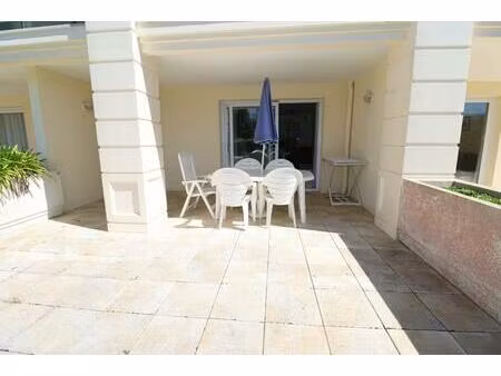 t2 - plage a 300m - 9 5% de rentabilité - 2 piscines