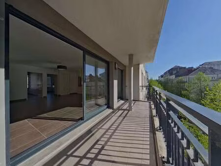 vente appartement 3 pièces à nantes centre ville (44000) : à vendre 3 pièces / 79m² nantes