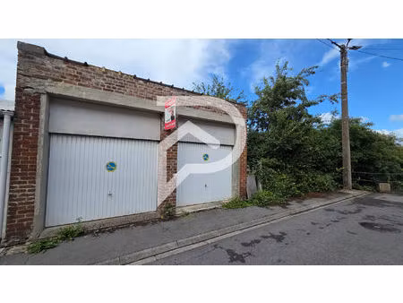 parking / box caudry 68 m2